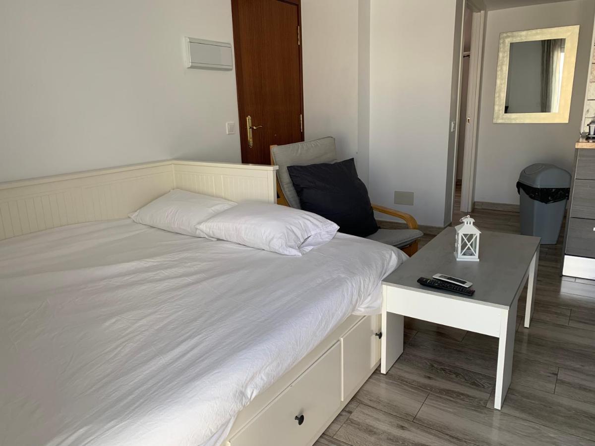 Apartamento Atico Casa Mari Málaga Exterior foto